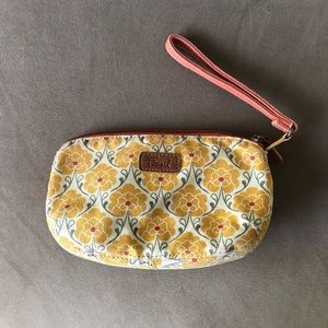 FOSSIL Patterned Wristlet